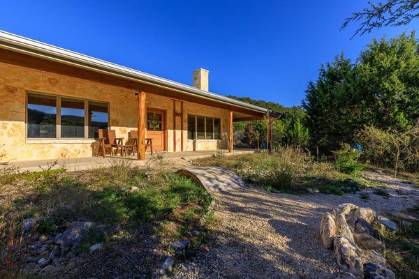 2269 OLD ROCKSPRINGS RD, LEAKEY, TX 78873 - Image d3ab5a33f6fb23f2cd8270ec16b68d64/3385171072