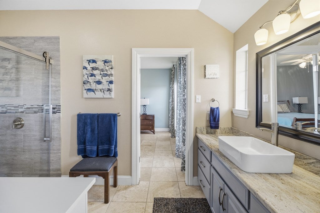 360 Bluff Creek Rd, Center Point, TX, 78010, USA, 3 Bedrooms Bedrooms, ,3 BathroomsBathrooms,Residential,Active,360 Bluff Creek Rd,124101