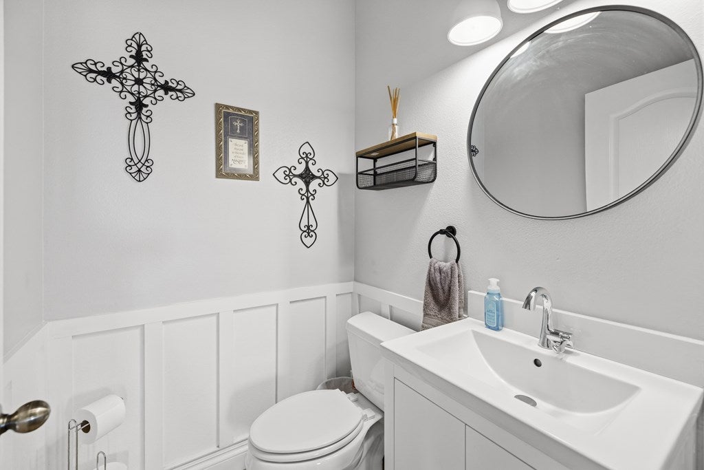 360 Bluff Creek Rd, Center Point, TX, 78010, USA, 3 Bedrooms Bedrooms, ,3 BathroomsBathrooms,Residential,Active,360 Bluff Creek Rd,124101