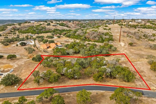 154 SPRING LAKES PKWY, INGRAM, TX 78025 - Image ea3e95445d36d91d1a869fadcb973f2e/2714991727
