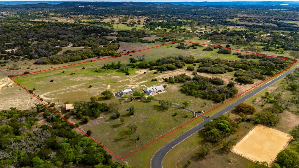360 Bluff Creek Rd, Center Point, TX, 78010, USA, 3 Bedrooms Bedrooms, ,3 BathroomsBathrooms,Residential,Active,360 Bluff Creek Rd,124092