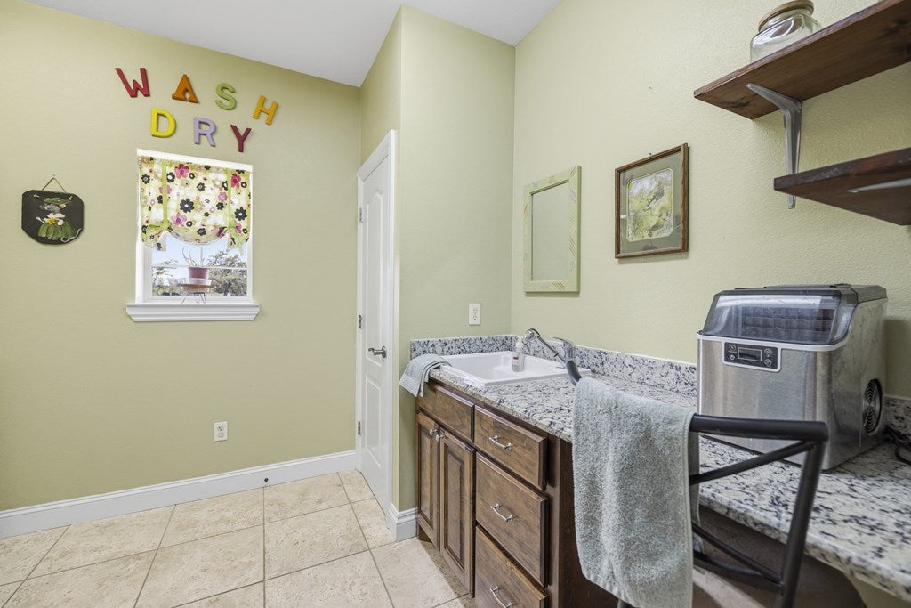 360 Bluff Creek Rd, Center Point, TX, 78010, USA, 3 Bedrooms Bedrooms, ,3 BathroomsBathrooms,Residential,Active,360 Bluff Creek Rd,124092