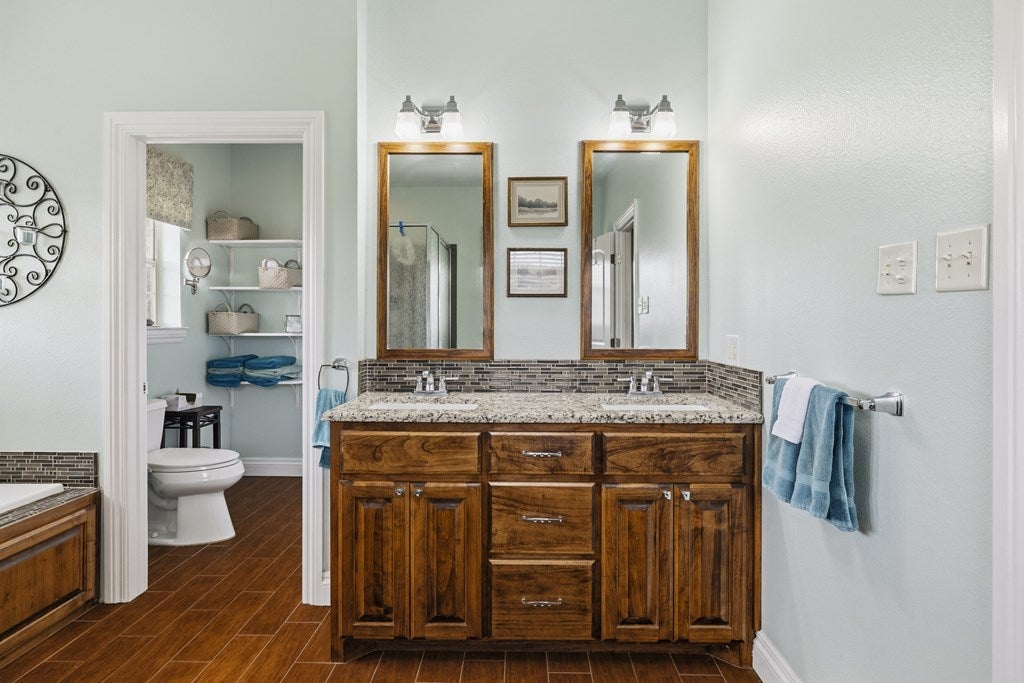 360 Bluff Creek Rd, Center Point, TX, 78010, USA, 3 Bedrooms Bedrooms, ,3 BathroomsBathrooms,Residential,Active,360 Bluff Creek Rd,124092