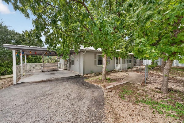 1516 RANCHERO RD # 3, KERRVILLE, TX 78028 - Image f769997b939e6f09ca1a235b01efef2f/1234928001