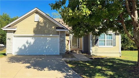 Photo of 2008 Cypress Way, Pleasant Hill, MO 64080 (MLS # 2583371) Photo of 2008 Cypress Way, Pleasant Hill, MO 64080 (MLS # 2583371)