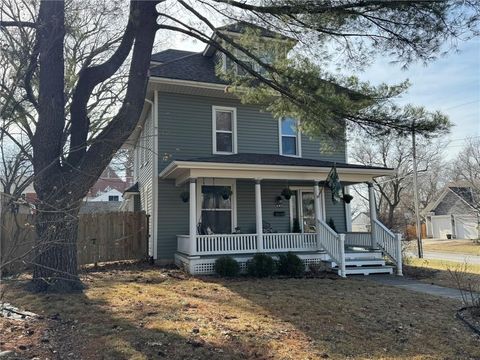 501 E Shawnee Street Paola KS 66071