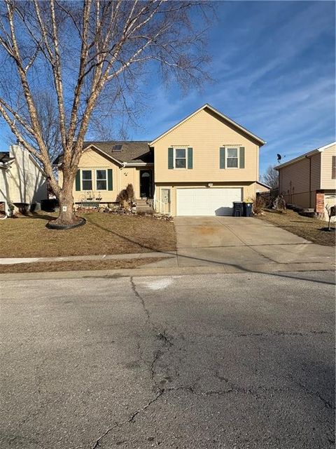 4121 Campbell Avenue Kansas City MO 64116