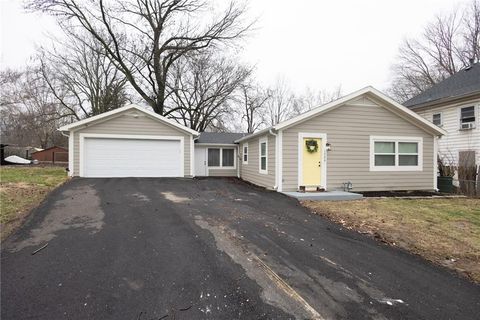 1306 Appleton Avenue Independence MO 64052