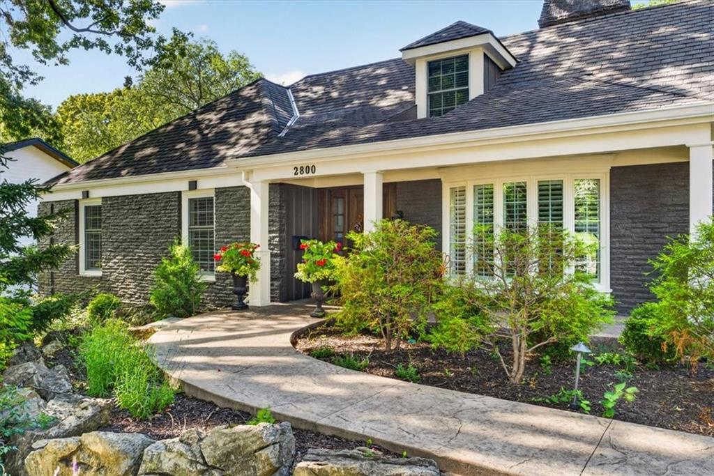 2800 W 68th Street