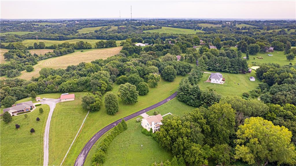 Country Club, Missouri 64505, United States, 3 Bedrooms Bedrooms, ,3 BathroomsBathrooms,Residential,Pending,187632