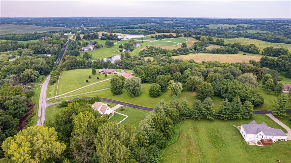 Country Club, Missouri 64505, United States, 3 Bedrooms Bedrooms, ,3 BathroomsBathrooms,Residential,Pending,187632