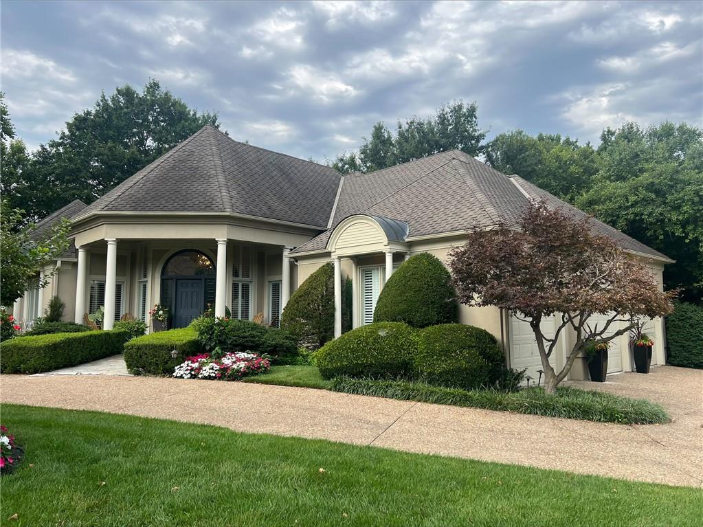 Photo of 11504 Cedar Street, Leawood, KS 66211 (MLS # 2632175)