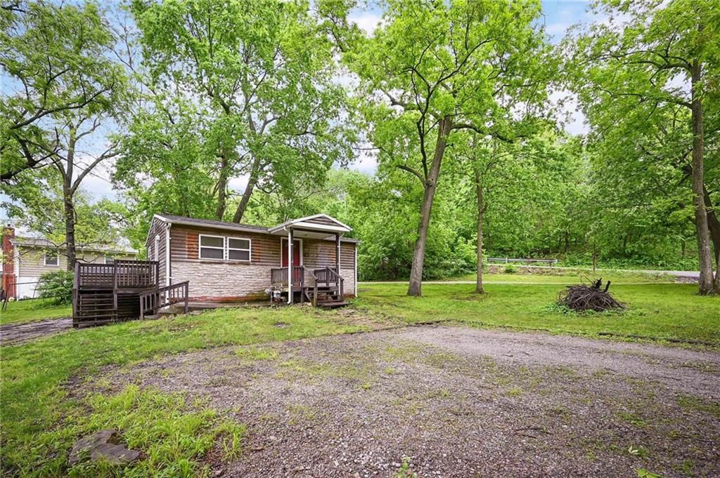 Photo of 161 T Street, Lake Lotawana, MO 64086 (MLS # 2618462)