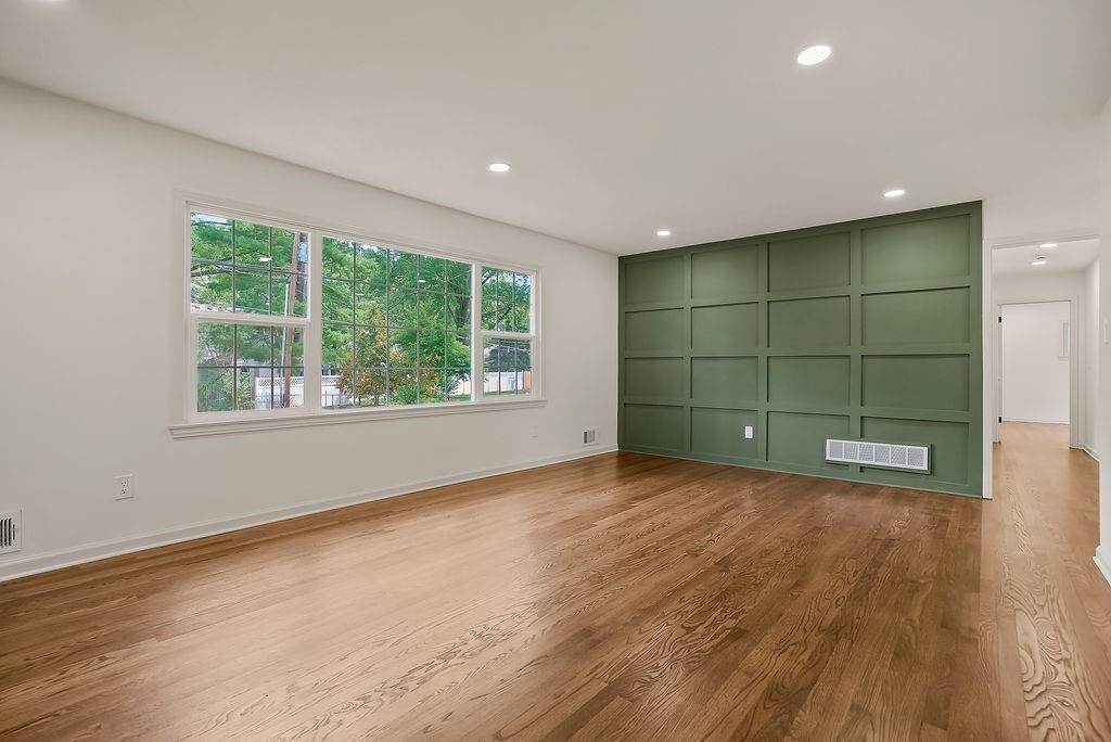3520 W 93rd Street