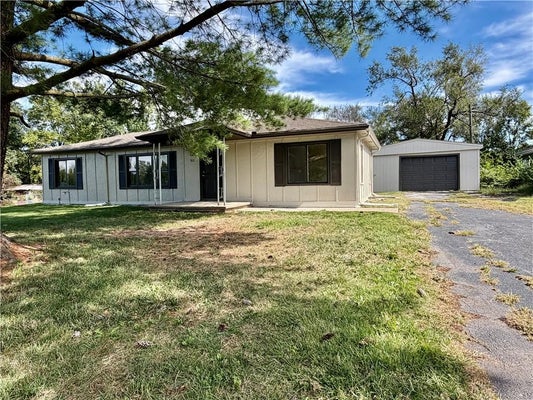 1611 SE WILLOW RD, LEES SUMMIT, MO 64081 - Image 00c3d4ebc50ca3b97ad2c8ed09b23ce2/1437625583