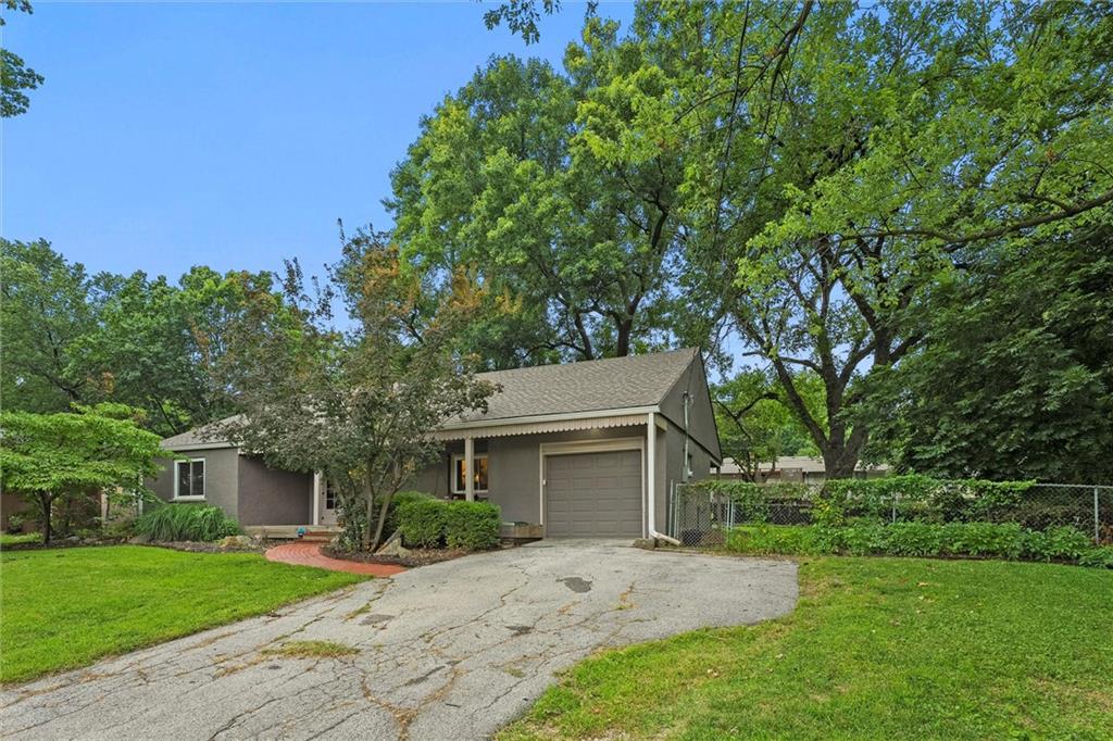 5220 Nieman Road