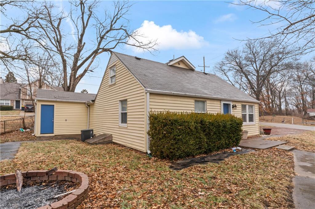 7 NW 88th Street