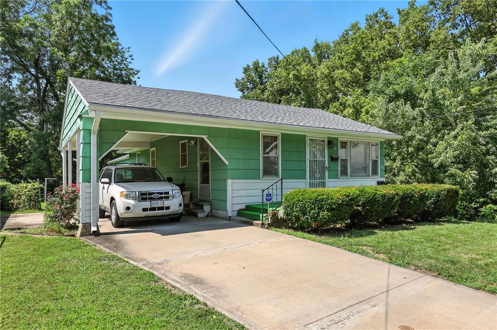 332 Bellefontaine Avenue