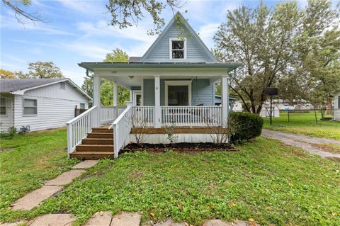 Photo of 1027 N Mulberry Street, Ottawa, KS 66067 (MLS # 2647560)