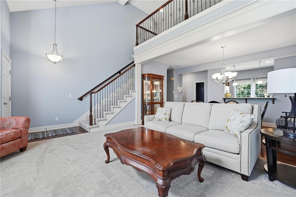 15608 W 61 Terrace