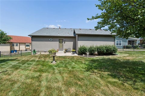 Tiny photo for 337 Cates Court, Liberty, MO 64068 (MLS # 2633530)