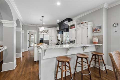 Tiny photo for 337 Cates Court, Liberty, MO 64068 (MLS # 2633530)