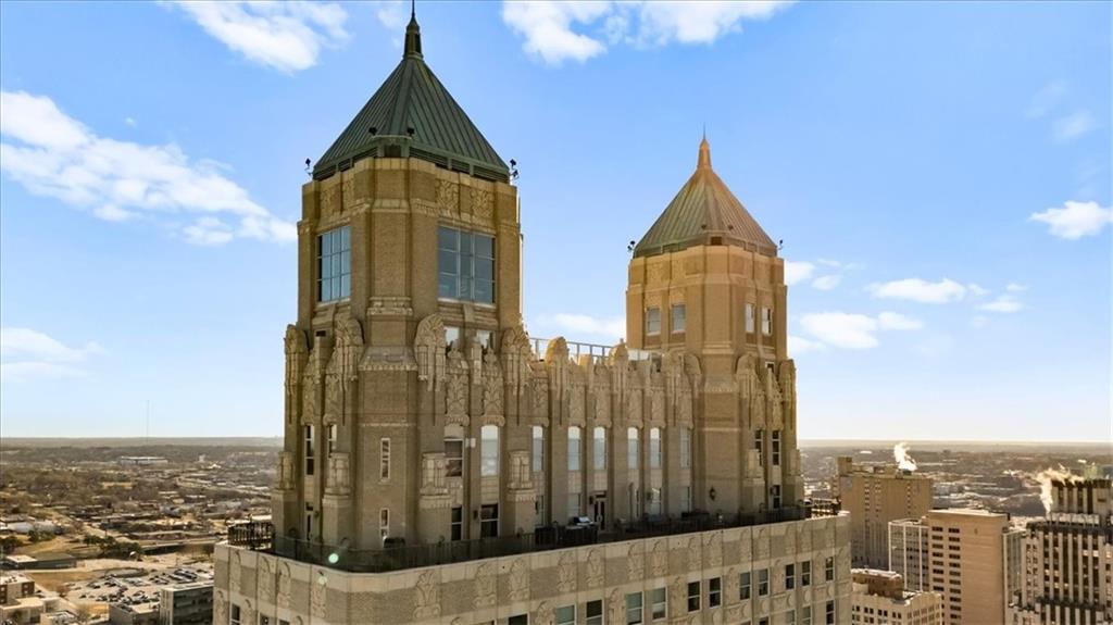 909 Walnut Street 3200