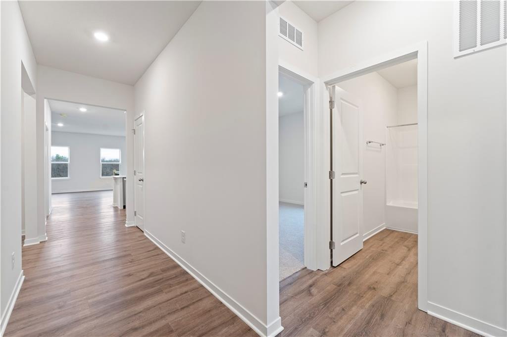 2114 Creek View Lane