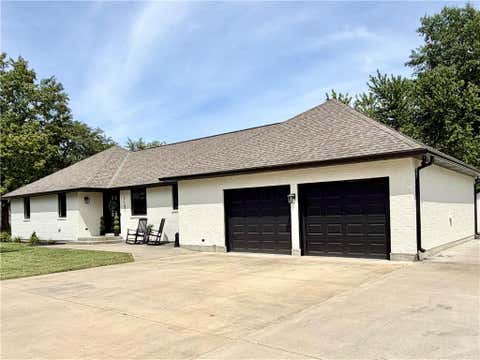 Photo of 1107 Country Club Drive, Butler, MO 64730 (MLS # 2637597)