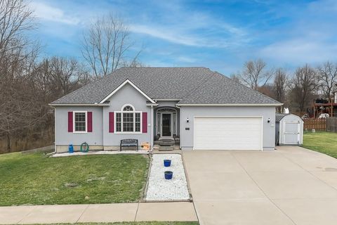 950 Holiday Drive, Lansing, KS 66043 - MLS#: 2602180