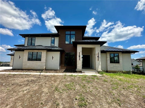 MLS: 2576004