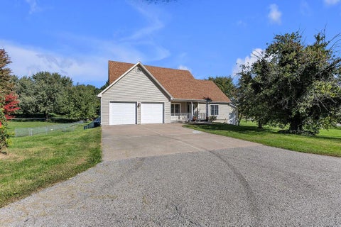 Photo of 12551 Canterbury Court, Country Club, MO 64505 (MLS # 2645675)