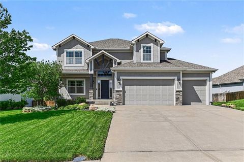 Photo of 4812 NE 91st Street, Kansas City, MO 64156 (MLS # 2616950)