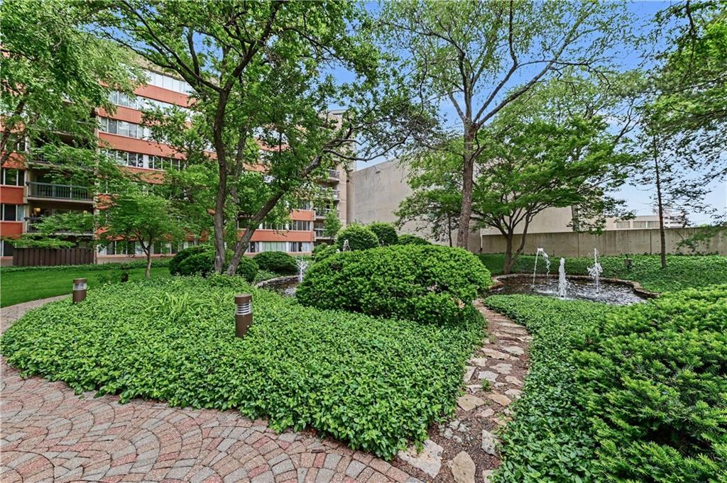 2525 Main Street 312