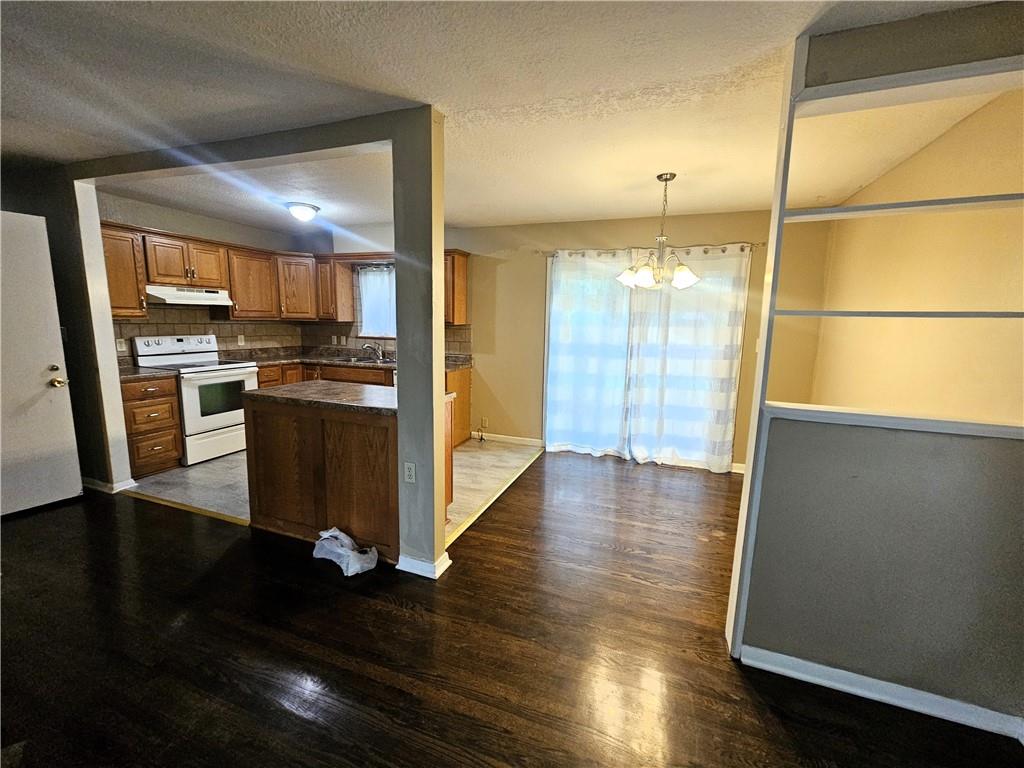 20802 E 13th Terrace