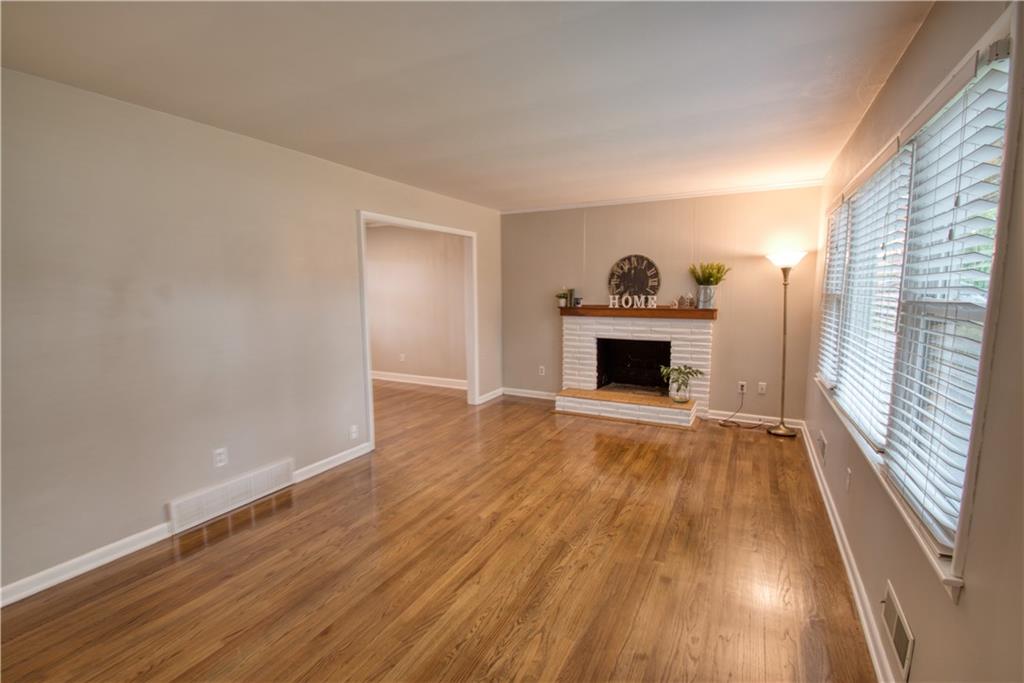 9104 W 69th Street