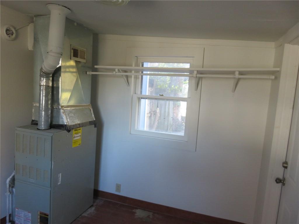 Independence, Missouri 64050, United States, 2 Bedrooms Bedrooms, ,1 BathroomBathrooms,Residential,Active,30895