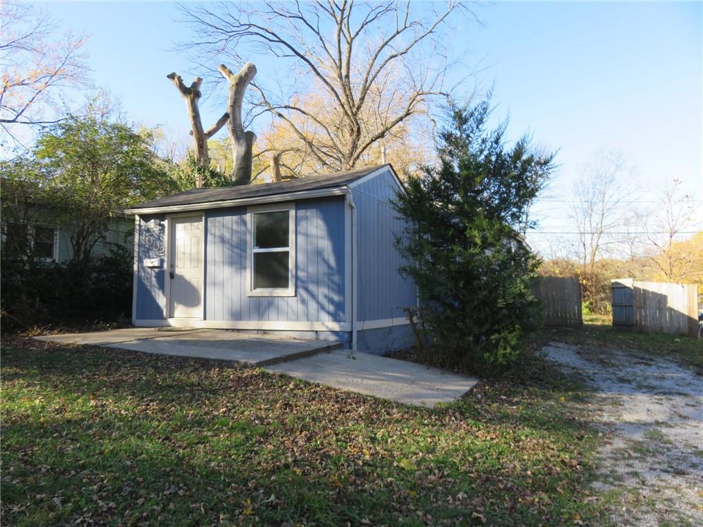 Independence, Missouri 64050, United States, 2 Bedrooms Bedrooms, ,1 BathroomBathrooms,Residential,Active,30895