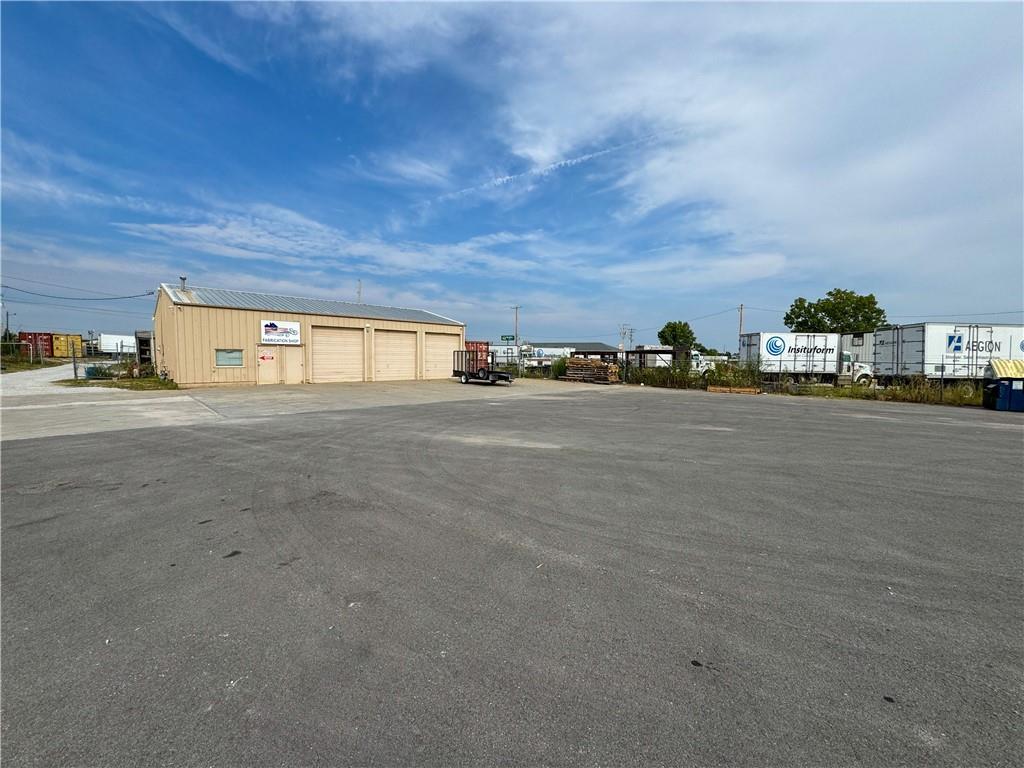 17229-17230 Bel Ray Place