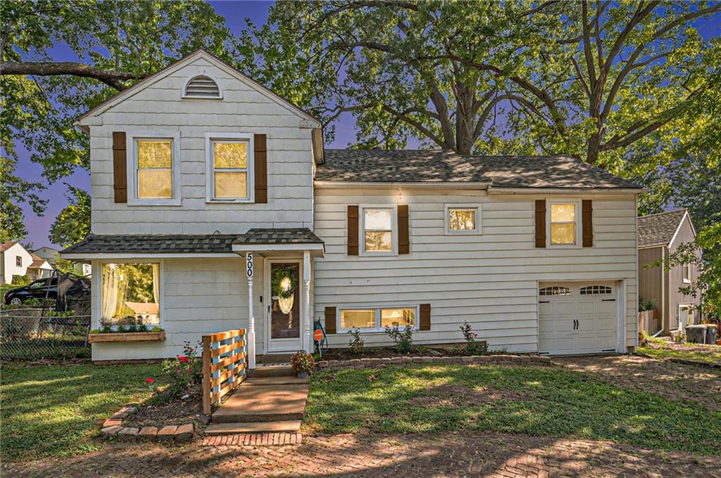 500 NE 44th Street