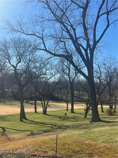 12402 Overbrook Road Leawood KS 66209