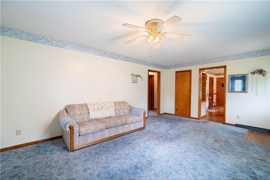 St Joseph, Missouri 64506, United States, 3 Bedrooms Bedrooms, ,2 BathroomsBathrooms,Residential,Pending,136951