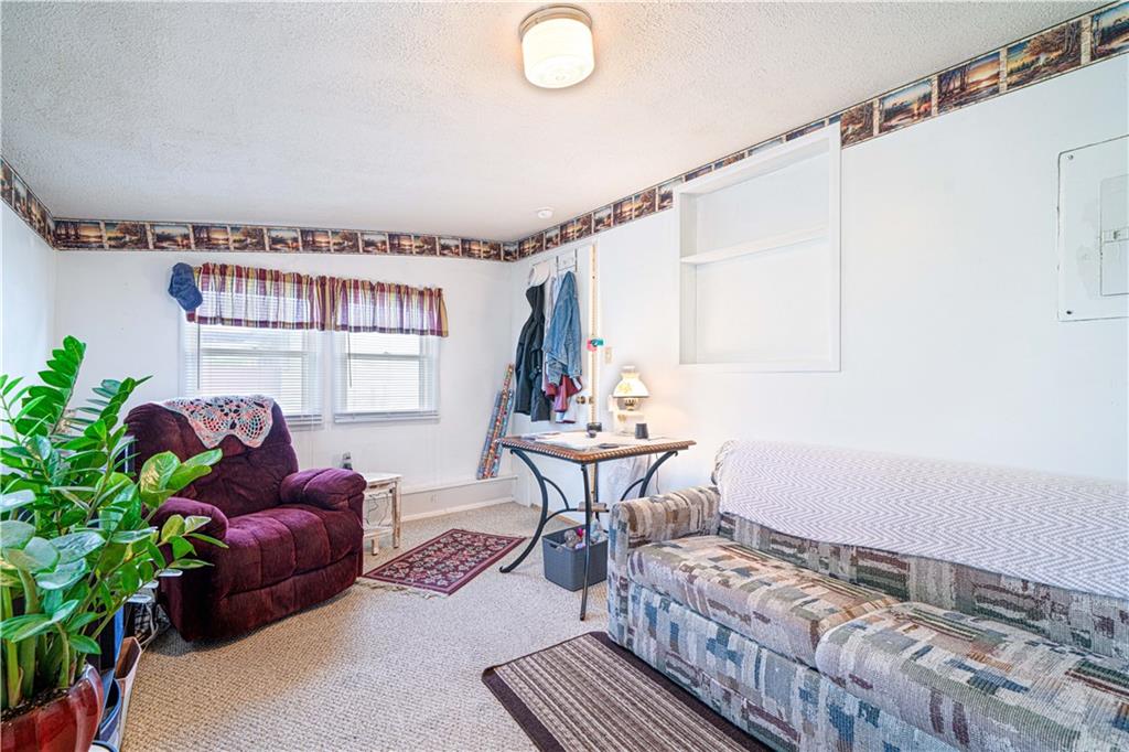 St Joseph, Missouri 64506, United States, 3 Bedrooms Bedrooms, ,2 BathroomsBathrooms,Residential,Pending,136951