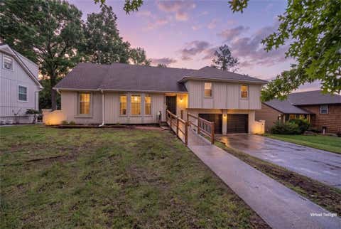 Photo of 9523 Connell Drive, Overland Park, KS 66212 (MLS # 2637051)