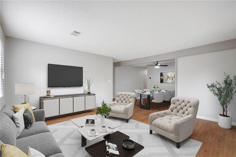 4518 Holly Street Unit 34, Kansas City, MO 64111 - MLS#: 2538482