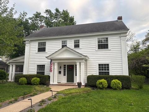 Photo of 1527 South Street, Lexington, MO 64067 (MLS # 2616253)