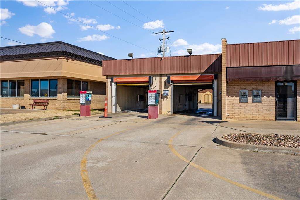 1720 W Main Street Street