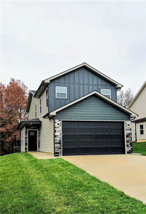 Photo of 705 Mahogany Court, Warrensburg, MO 64093 (MLS # 2589057)