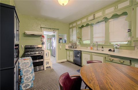 Tiny photo for 443 Choctaw Street, Liberty, MO 64068 (MLS # 2579762)