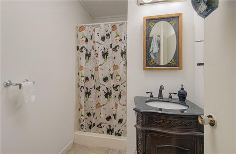 Tiny photo for 443 Choctaw Street, Liberty, MO 64068 (MLS # 2579762)